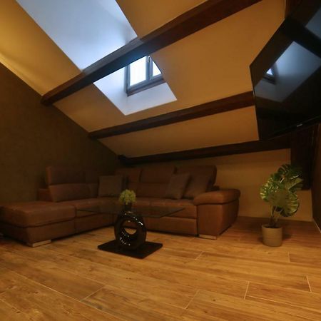 Moscova Attic Near Duomo Apartment มิลาน ภายนอก รูปภาพ